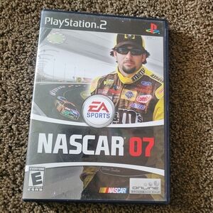 EUC PS2 NASCAR 2006  Game